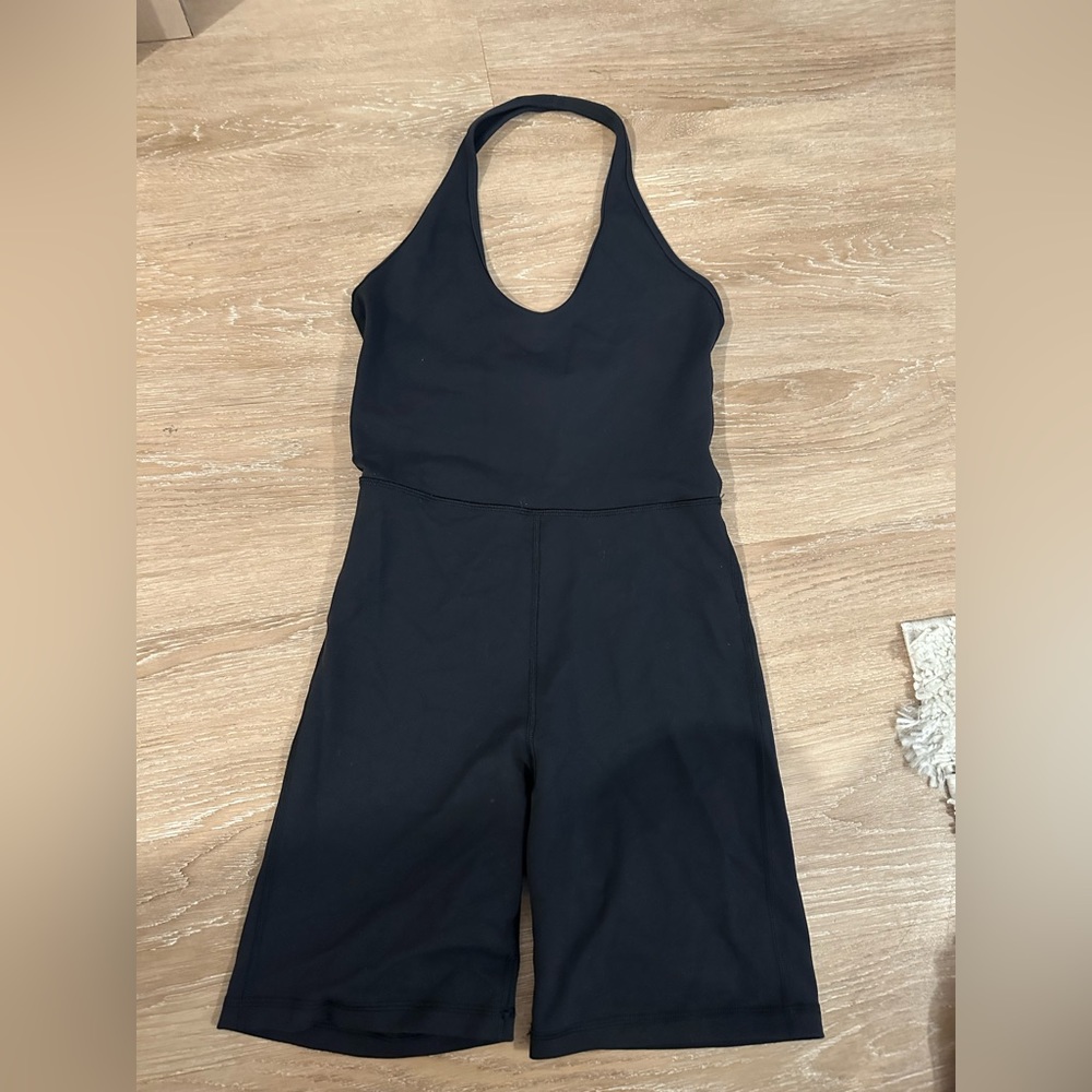 Aritzia bodysuit